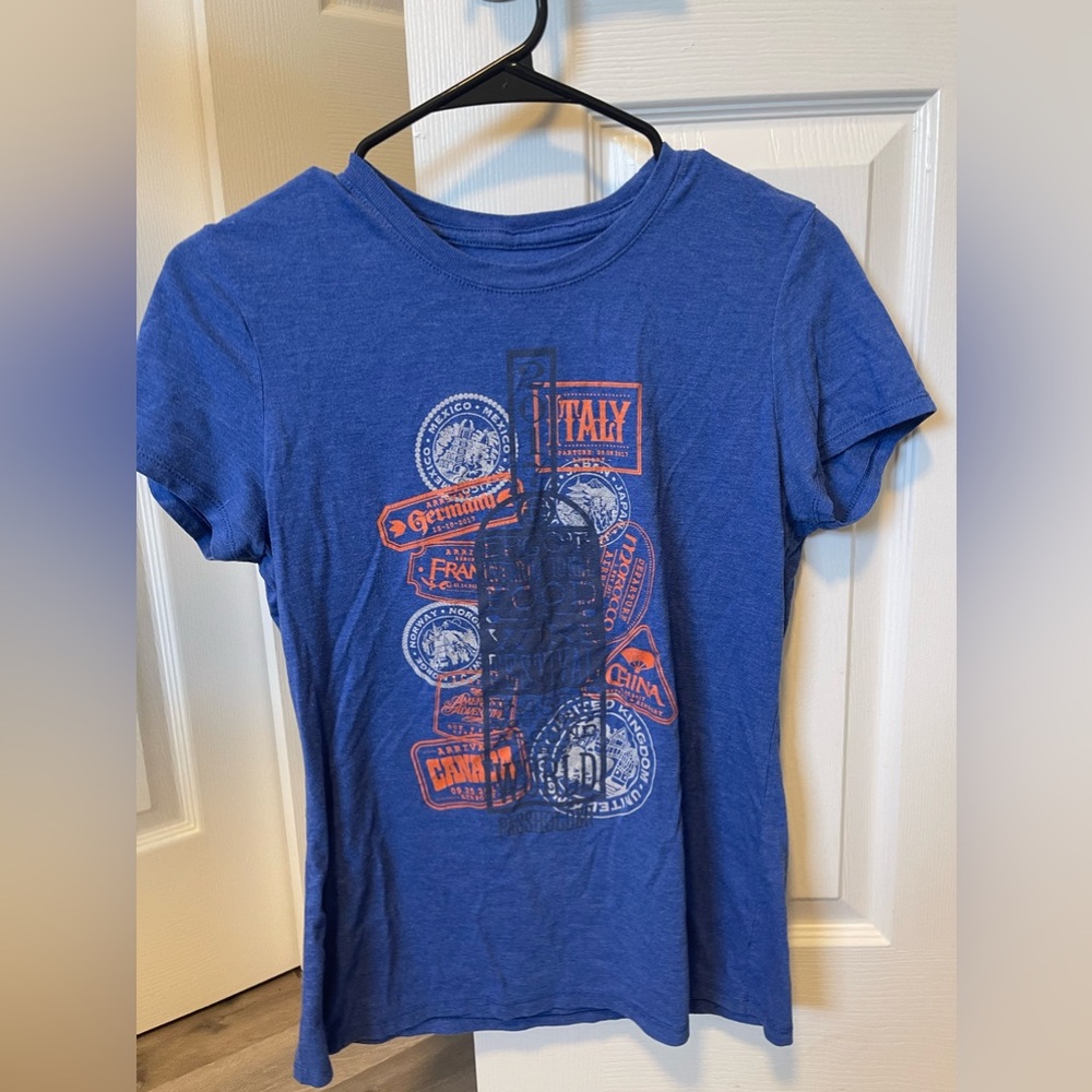 Disney parks passholder shirt